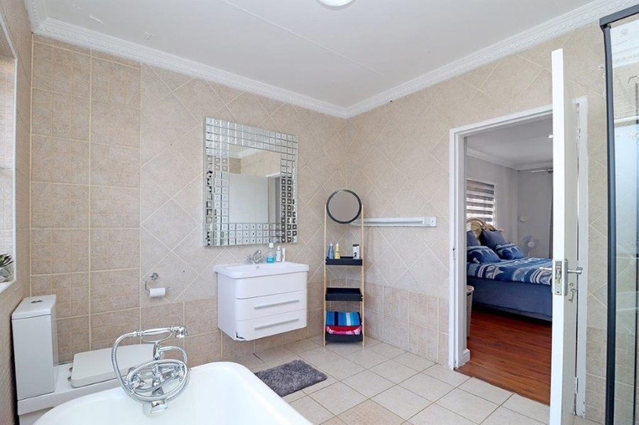 4 Bedroom Property for Sale in Marais Steyn Park Gauteng