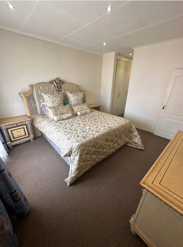 2 Bedroom Property for Sale in Liefde en Vrede Gauteng