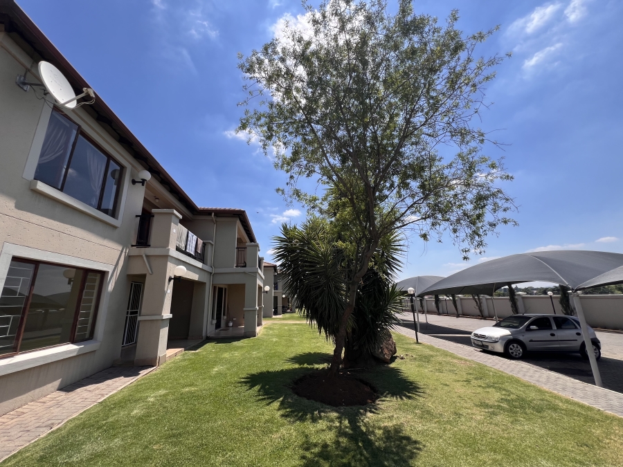 To Let 2 Bedroom Property for Rent in Meyersdal Gauteng