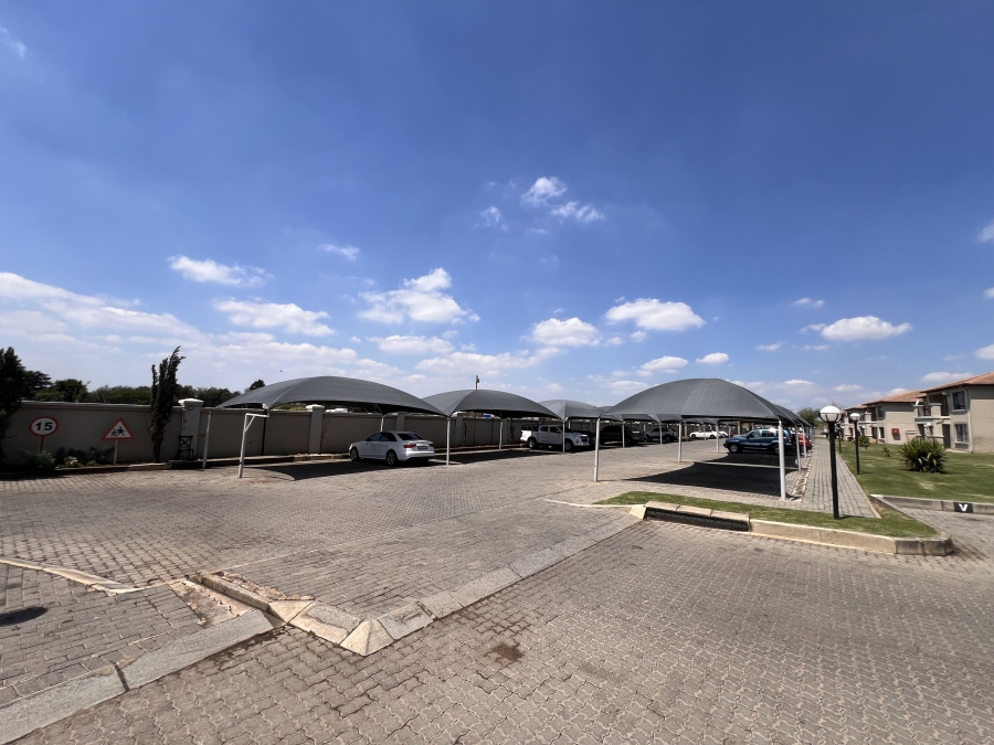To Let 2 Bedroom Property for Rent in Meyersdal Gauteng