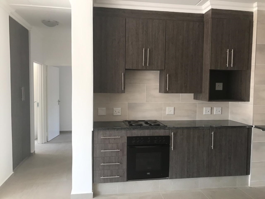 To Let 2 Bedroom Property for Rent in Bryanston Gauteng