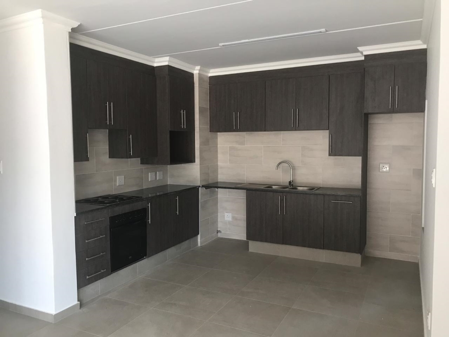 To Let 2 Bedroom Property for Rent in Bryanston Gauteng