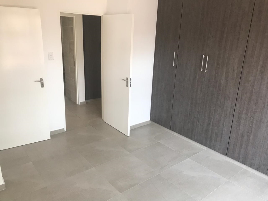 To Let 2 Bedroom Property for Rent in Bryanston Gauteng