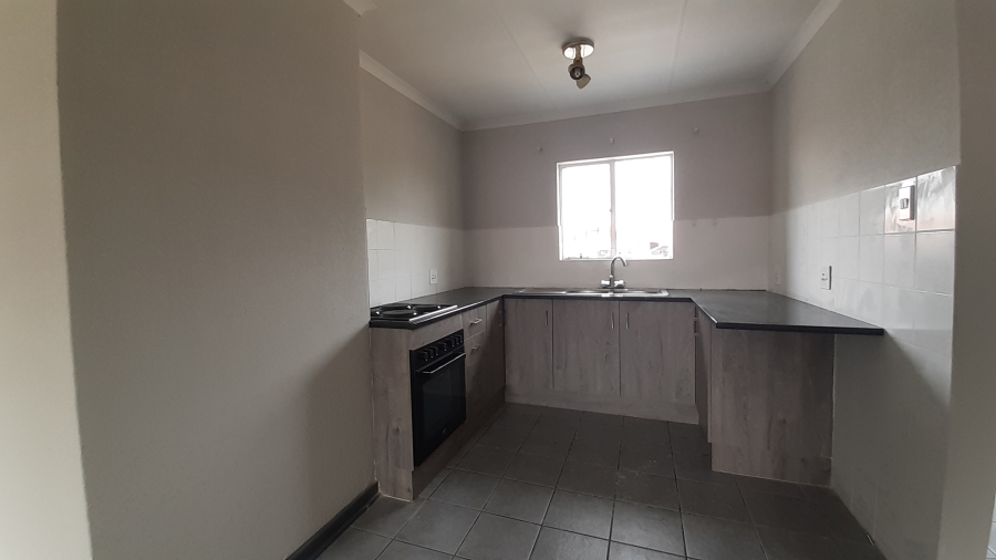To Let 2 Bedroom Property for Rent in Meyersdal Gauteng