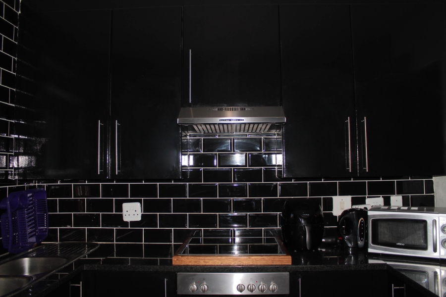 To Let 2 Bedroom Property for Rent in Sandown Gauteng