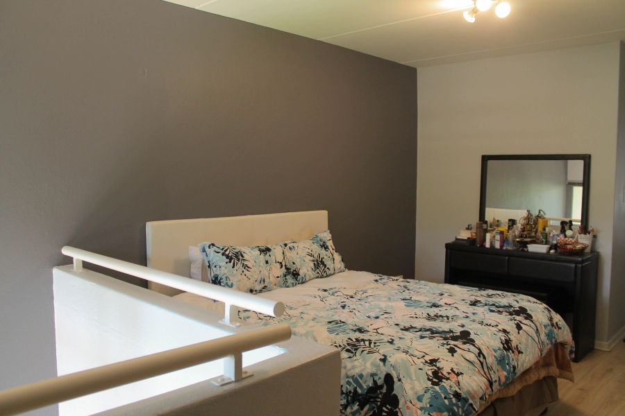 To Let 2 Bedroom Property for Rent in Sandown Gauteng