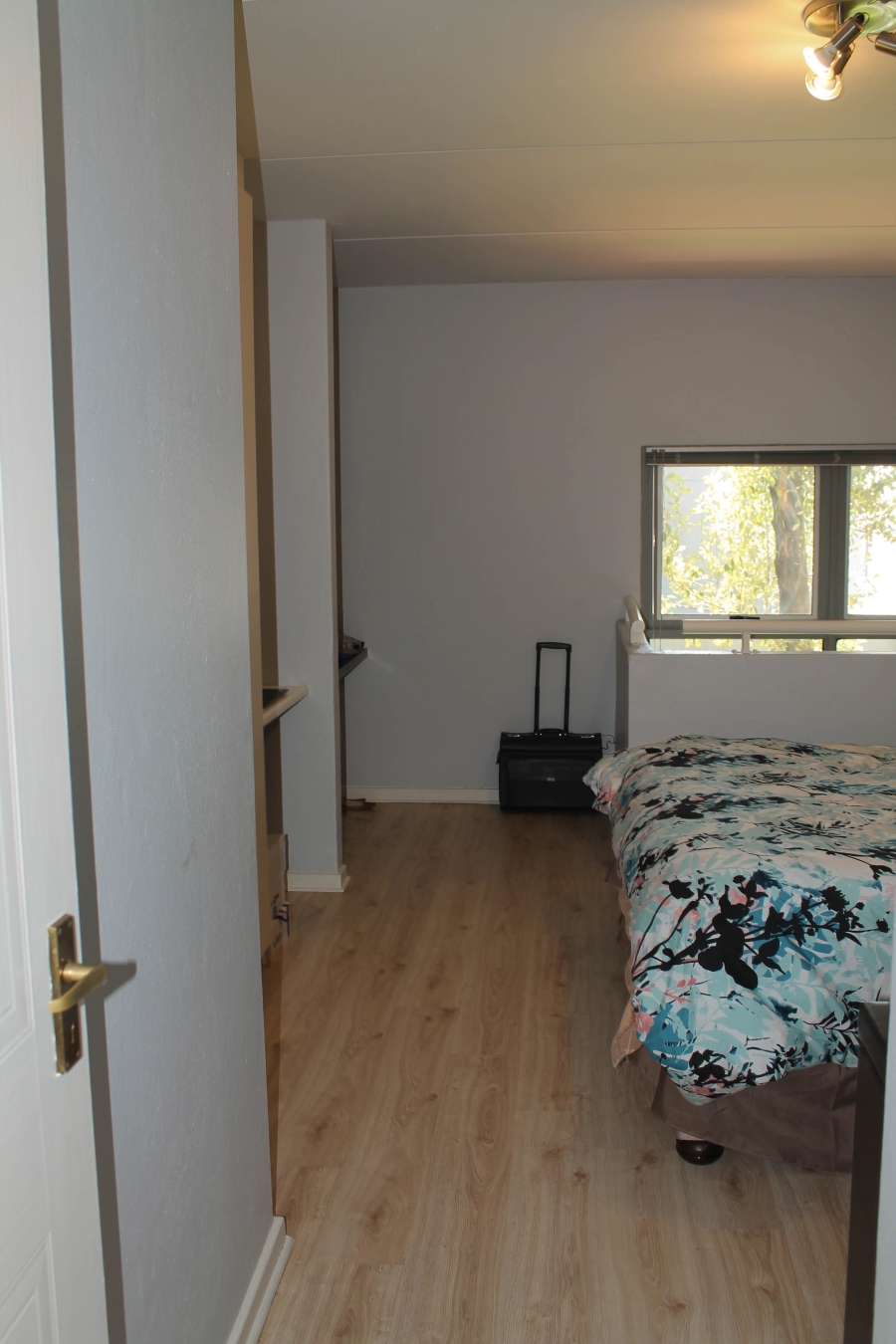 To Let 2 Bedroom Property for Rent in Sandown Gauteng