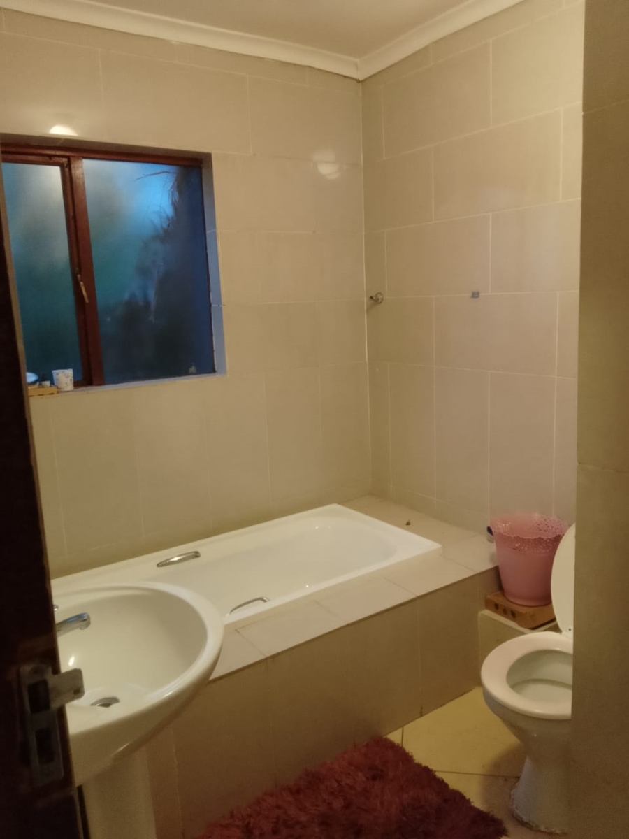 To Let 0 Bedroom Property for Rent in Little Falls Gauteng