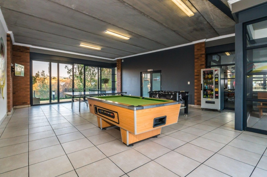 To Let 1 Bedroom Property for Rent in Olivedale Gauteng