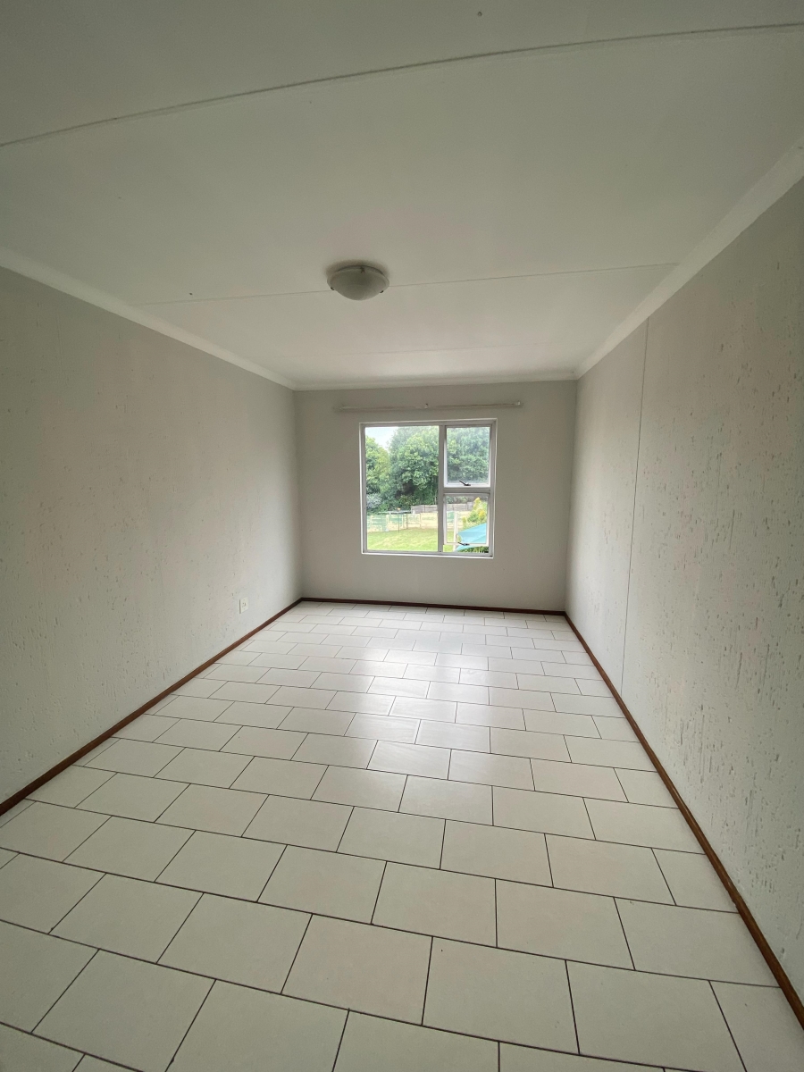 2 Bedroom Property for Sale in Bromhof Gauteng