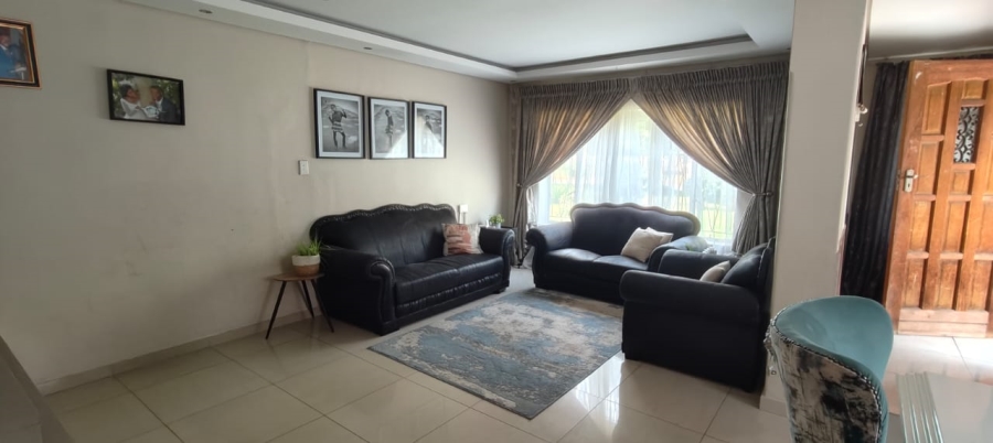 4 Bedroom Property for Sale in Three Rivers Gauteng