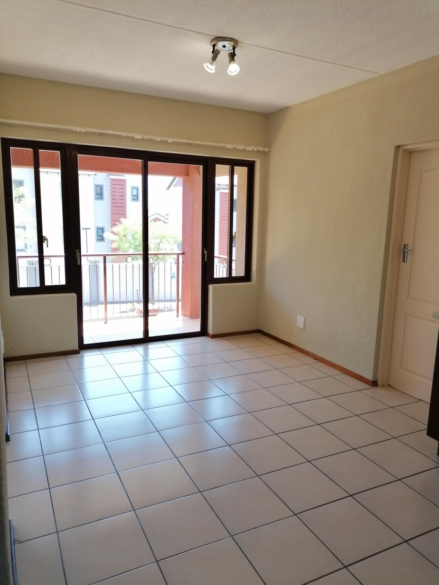 2 Bedroom Property for Sale in Honeydew Gauteng