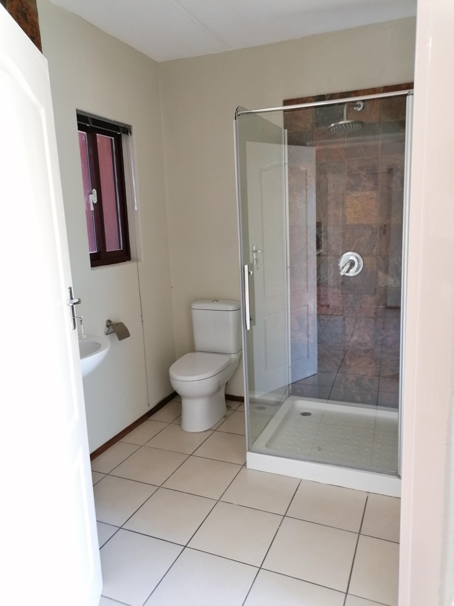 2 Bedroom Property for Sale in Honeydew Gauteng