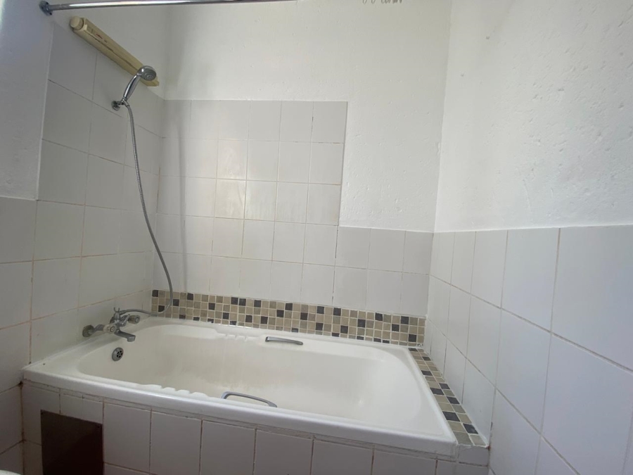 To Let 1 Bedroom Property for Rent in Montgomery Park Gauteng