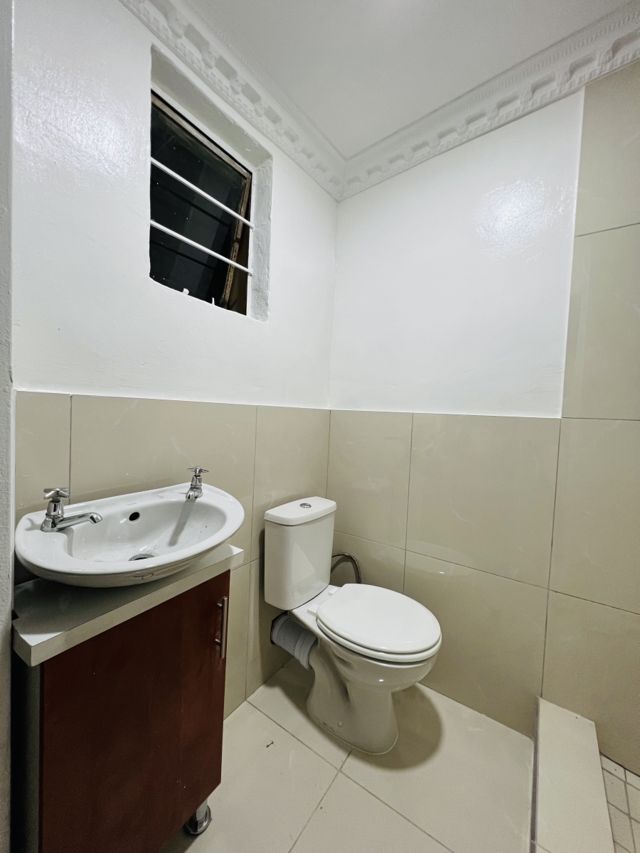 To Let 1 Bedroom Property for Rent in Newlands Gauteng