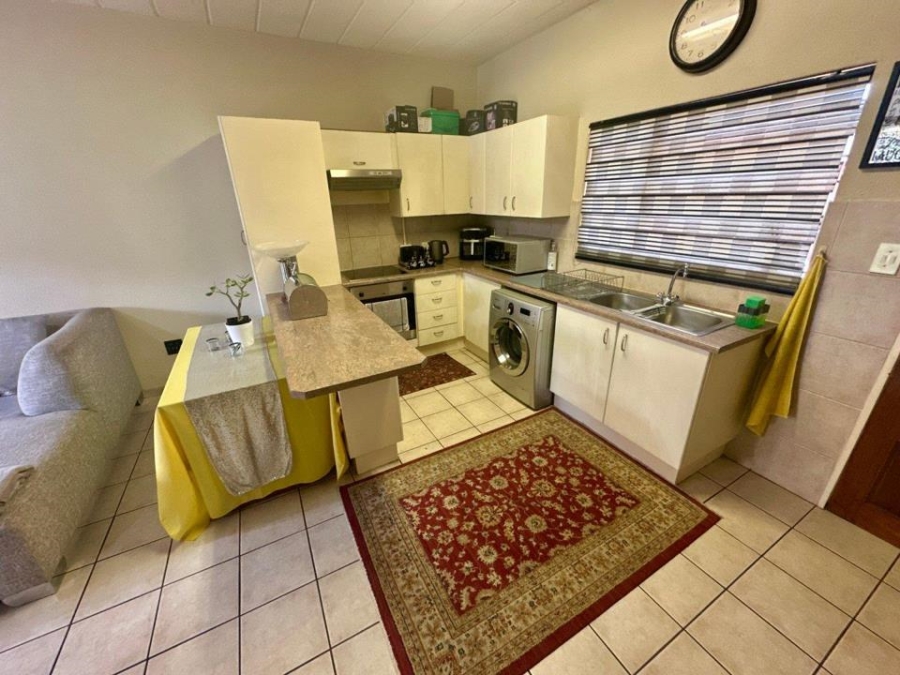 2 Bedroom Property for Sale in Liefde en Vrede Gauteng