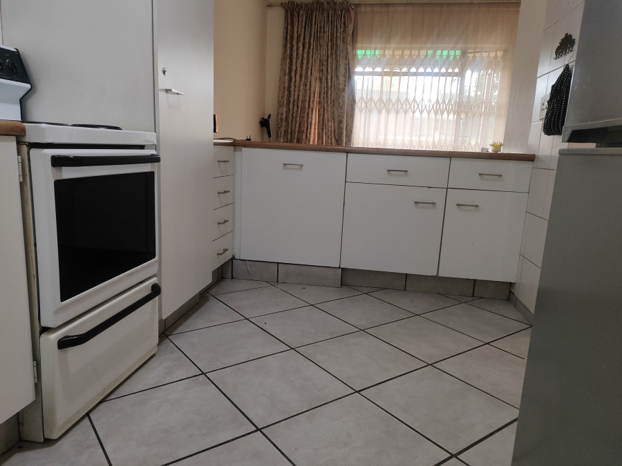 2 Bedroom Property for Sale in Silverton Gauteng