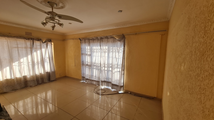 To Let 3 Bedroom Property for Rent in Minnebron Gauteng