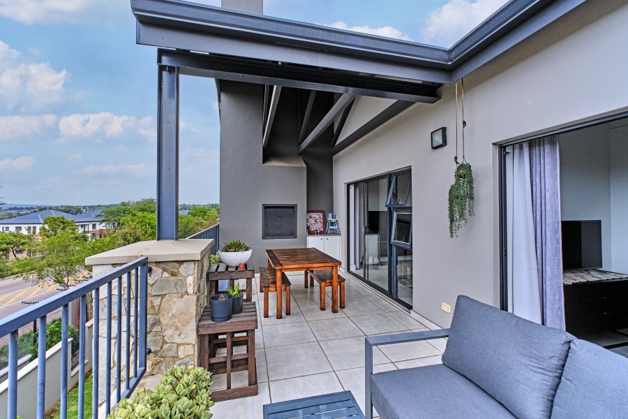 To Let 2 Bedroom Property for Rent in The Polofields Gauteng