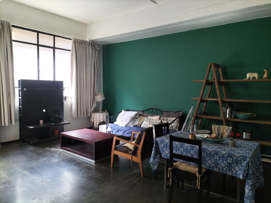 1 Bedroom Property for Sale in Maboneng Gauteng