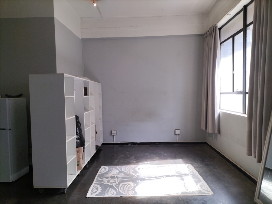 1 Bedroom Property for Sale in Maboneng Gauteng