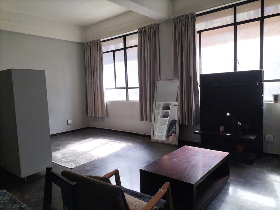 1 Bedroom Property for Sale in Maboneng Gauteng