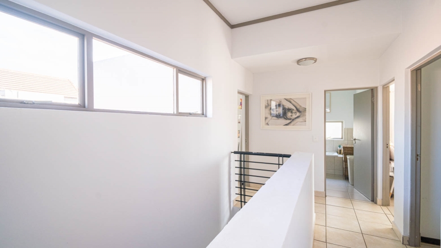 To Let 3 Bedroom Property for Rent in Fourways Gauteng