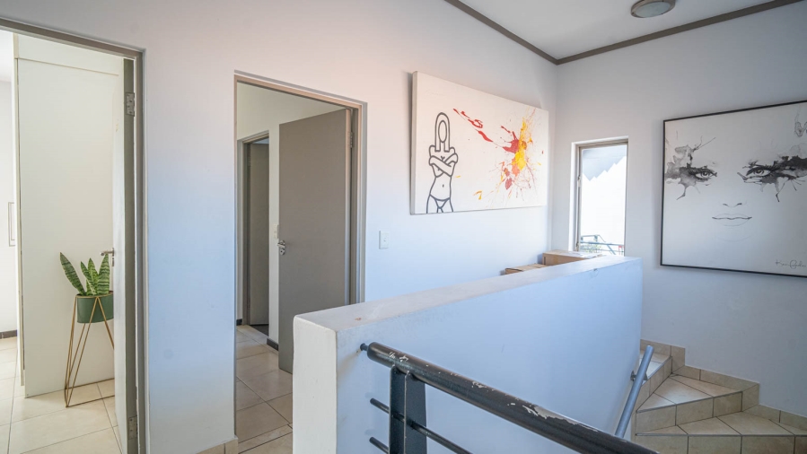 To Let 3 Bedroom Property for Rent in Fourways Gauteng