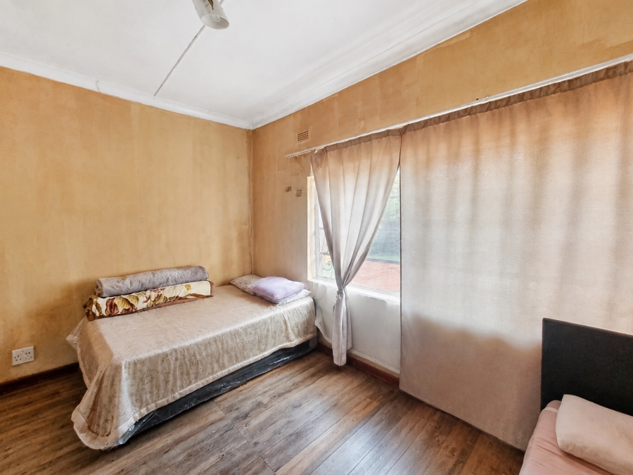 12 Bedroom Property for Sale in Florida Gauteng