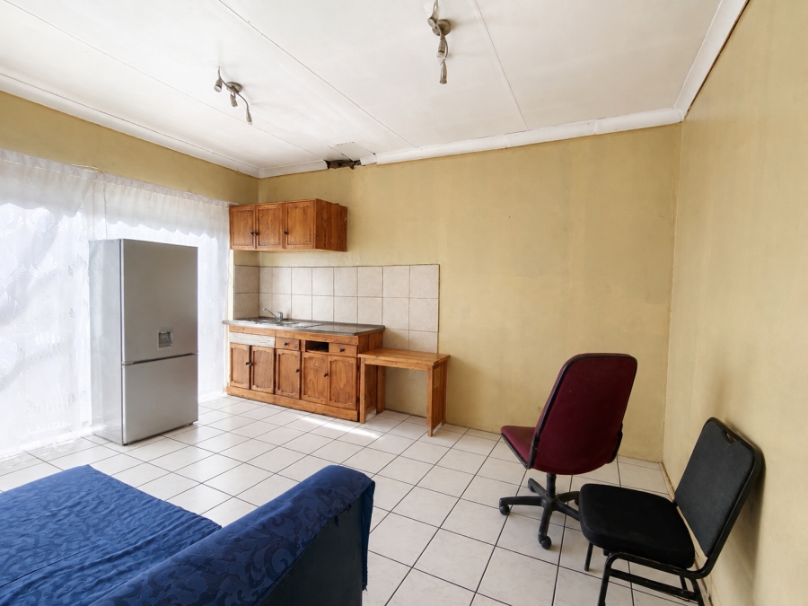 12 Bedroom Property for Sale in Florida Gauteng