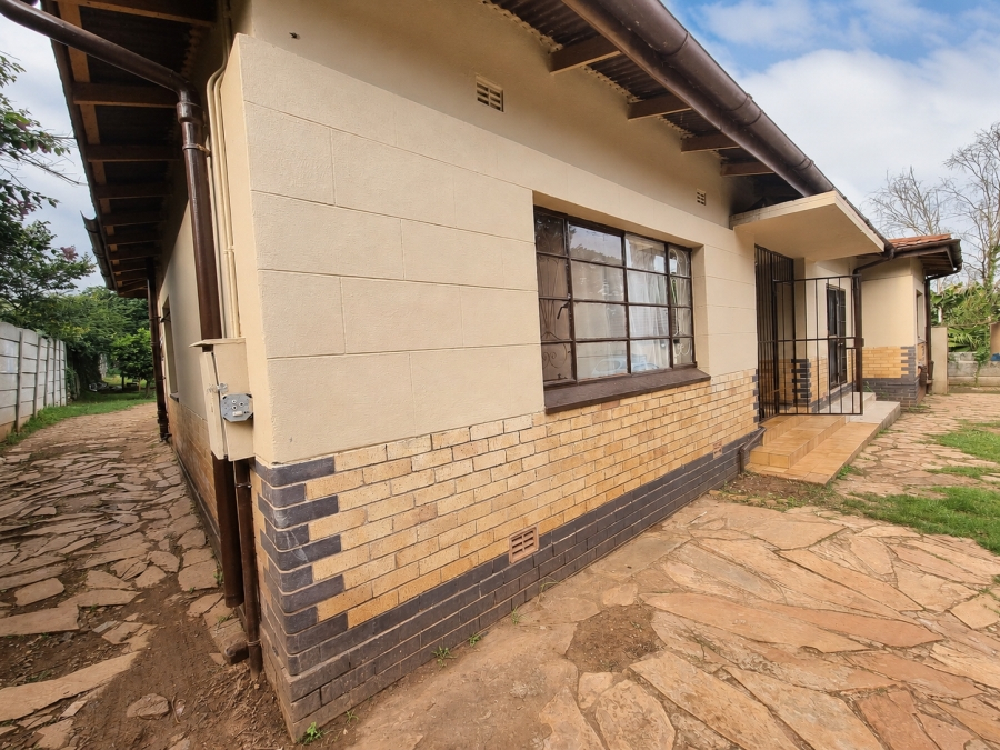 12 Bedroom Property for Sale in Florida Gauteng