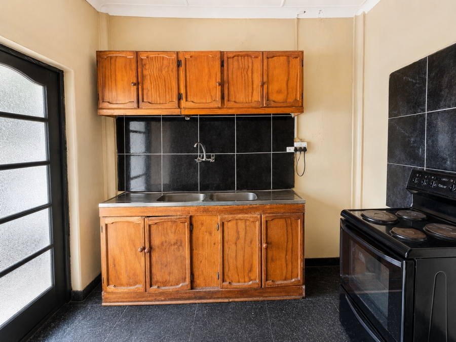 12 Bedroom Property for Sale in Florida Gauteng