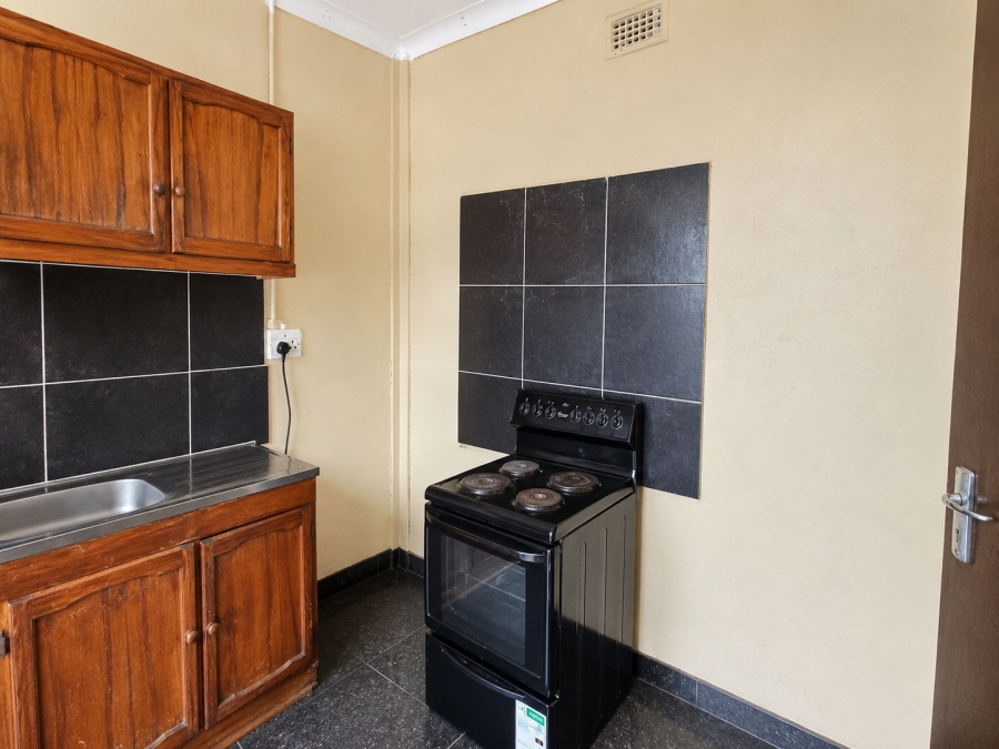 12 Bedroom Property for Sale in Florida Gauteng