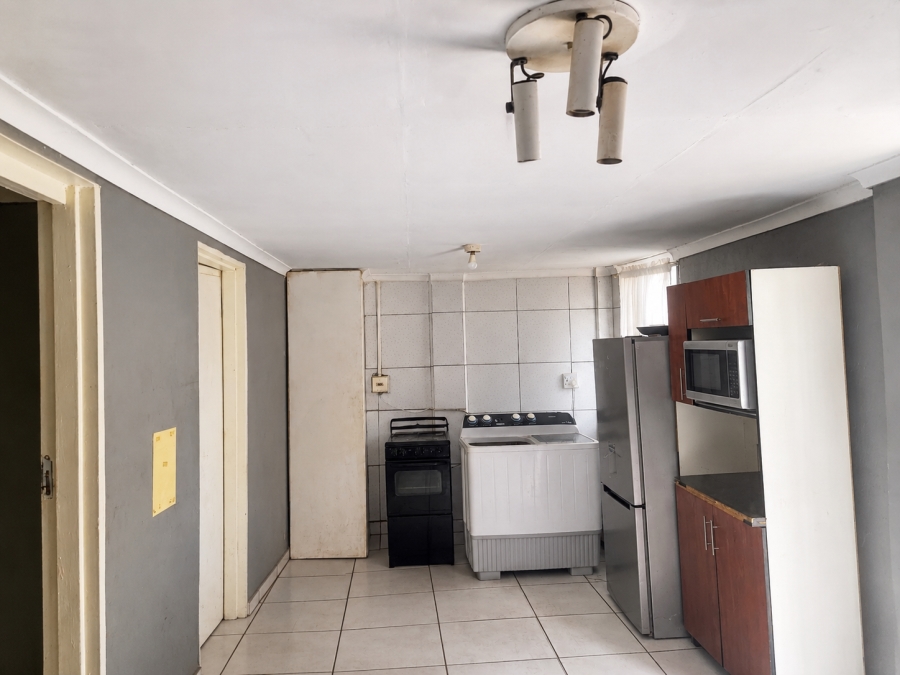 12 Bedroom Property for Sale in Florida Gauteng