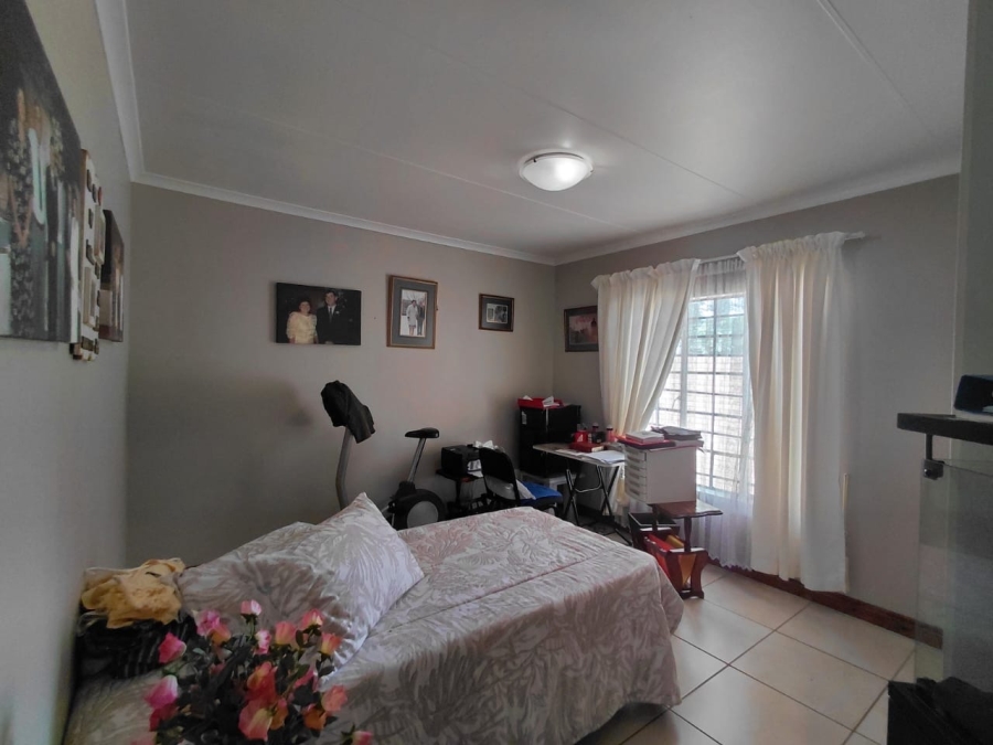 To Let 3 Bedroom Property for Rent in Riversdale Gauteng