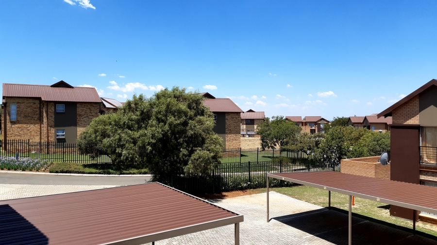 To Let 2 Bedroom Property for Rent in Meyersdal Gauteng