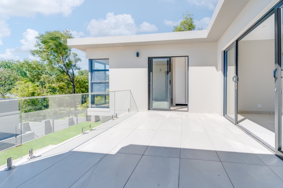 5 Bedroom Property for Sale in Bryanston Gauteng