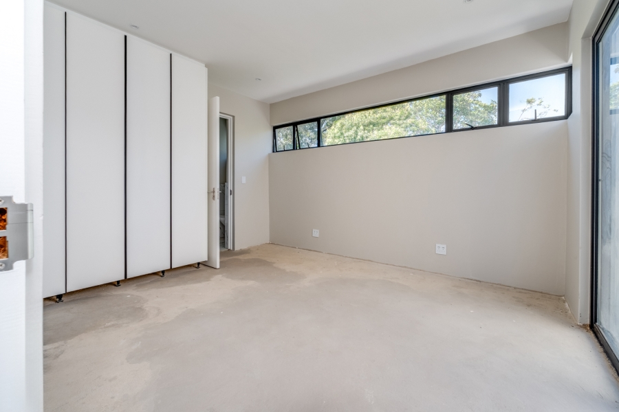 5 Bedroom Property for Sale in Bryanston Gauteng