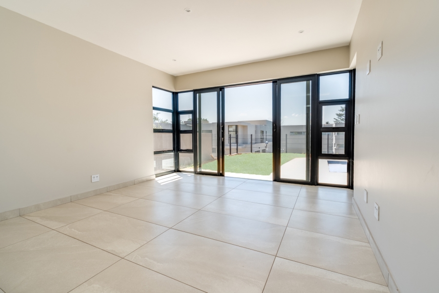 5 Bedroom Property for Sale in Bryanston Gauteng