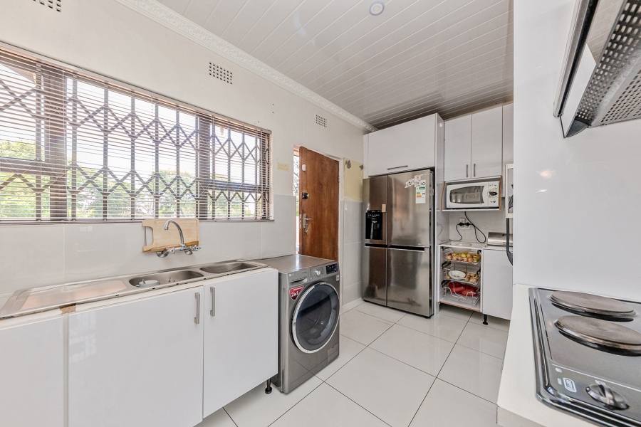 5 Bedroom Property for Sale in Groblerpark Gauteng