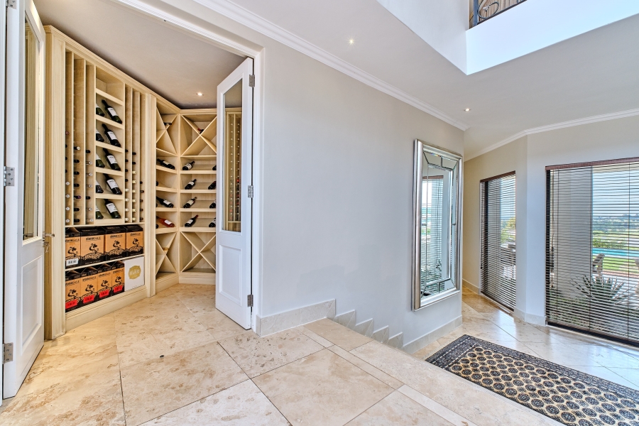 5 Bedroom Property for Sale in Blue Hills Equestrian Estate Gauteng