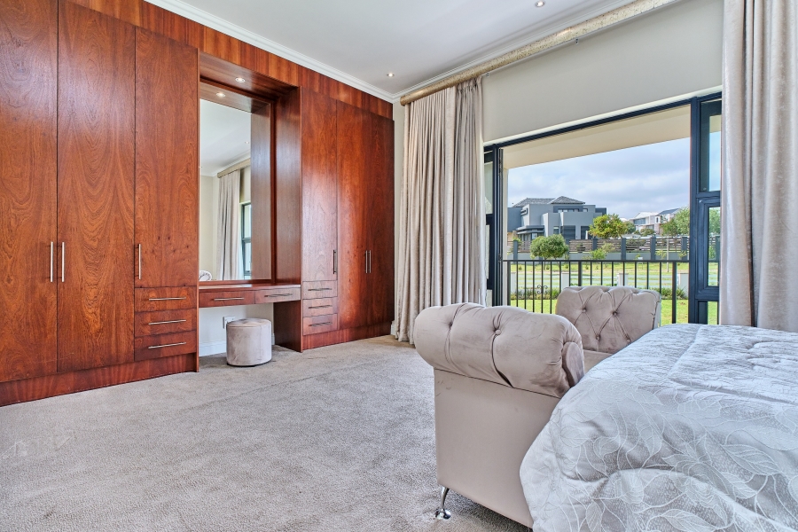 5 Bedroom Property for Sale in Blue Hills Equestrian Estate Gauteng