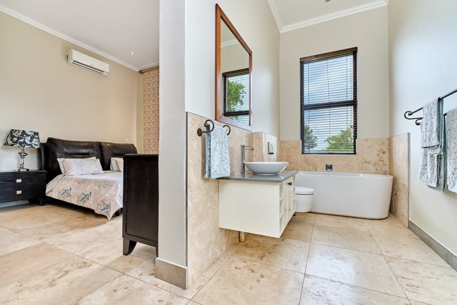5 Bedroom Property for Sale in Blue Hills Equestrian Estate Gauteng