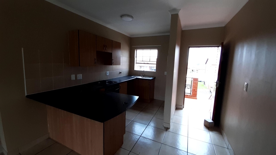 To Let 2 Bedroom Property for Rent in Albemarle Gauteng