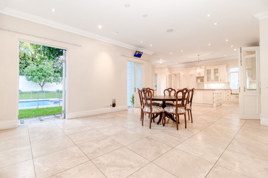5 Bedroom Property for Sale in Hurlingham Gauteng
