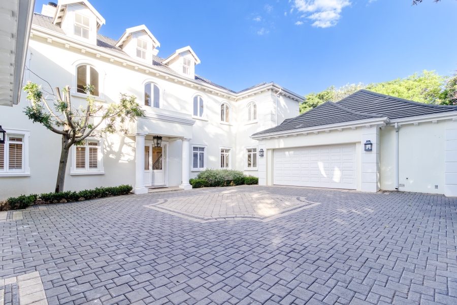 5 Bedroom Property for Sale in Hurlingham Gauteng