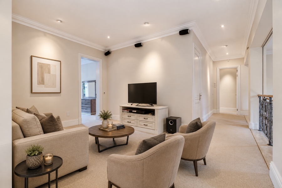 5 Bedroom Property for Sale in Hurlingham Gauteng