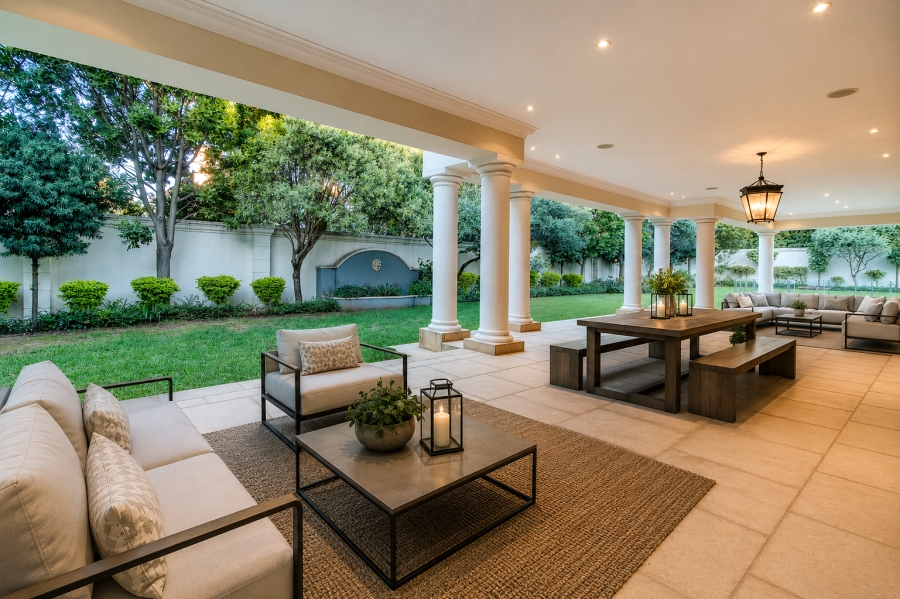5 Bedroom Property for Sale in Hurlingham Gauteng