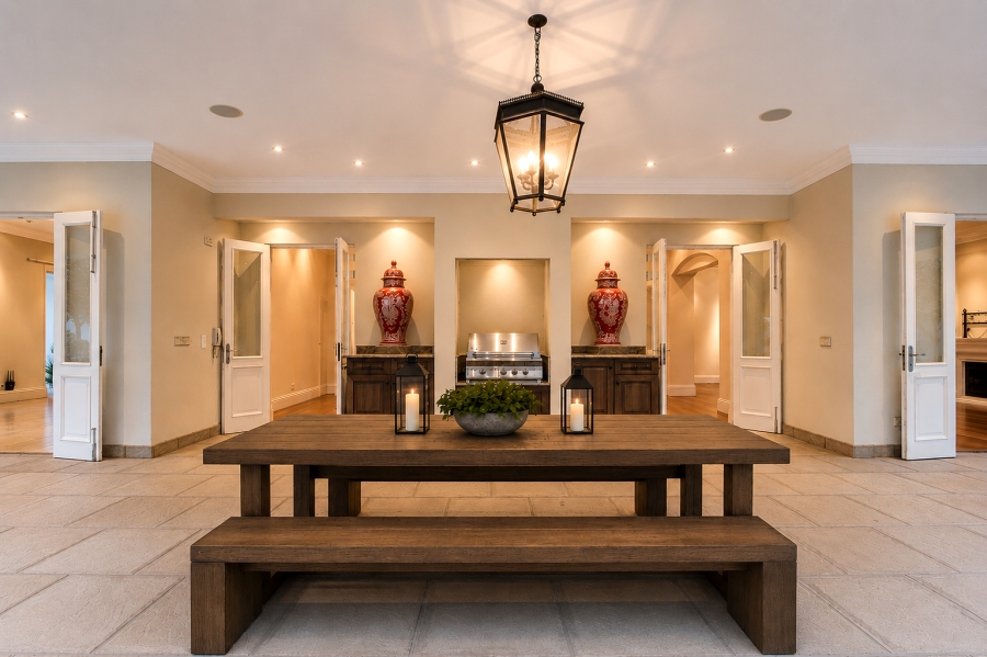 5 Bedroom Property for Sale in Hurlingham Gauteng
