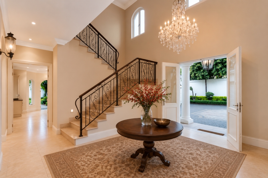 5 Bedroom Property for Sale in Hurlingham Gauteng